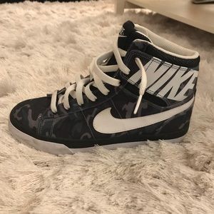 Nike high top sneakers